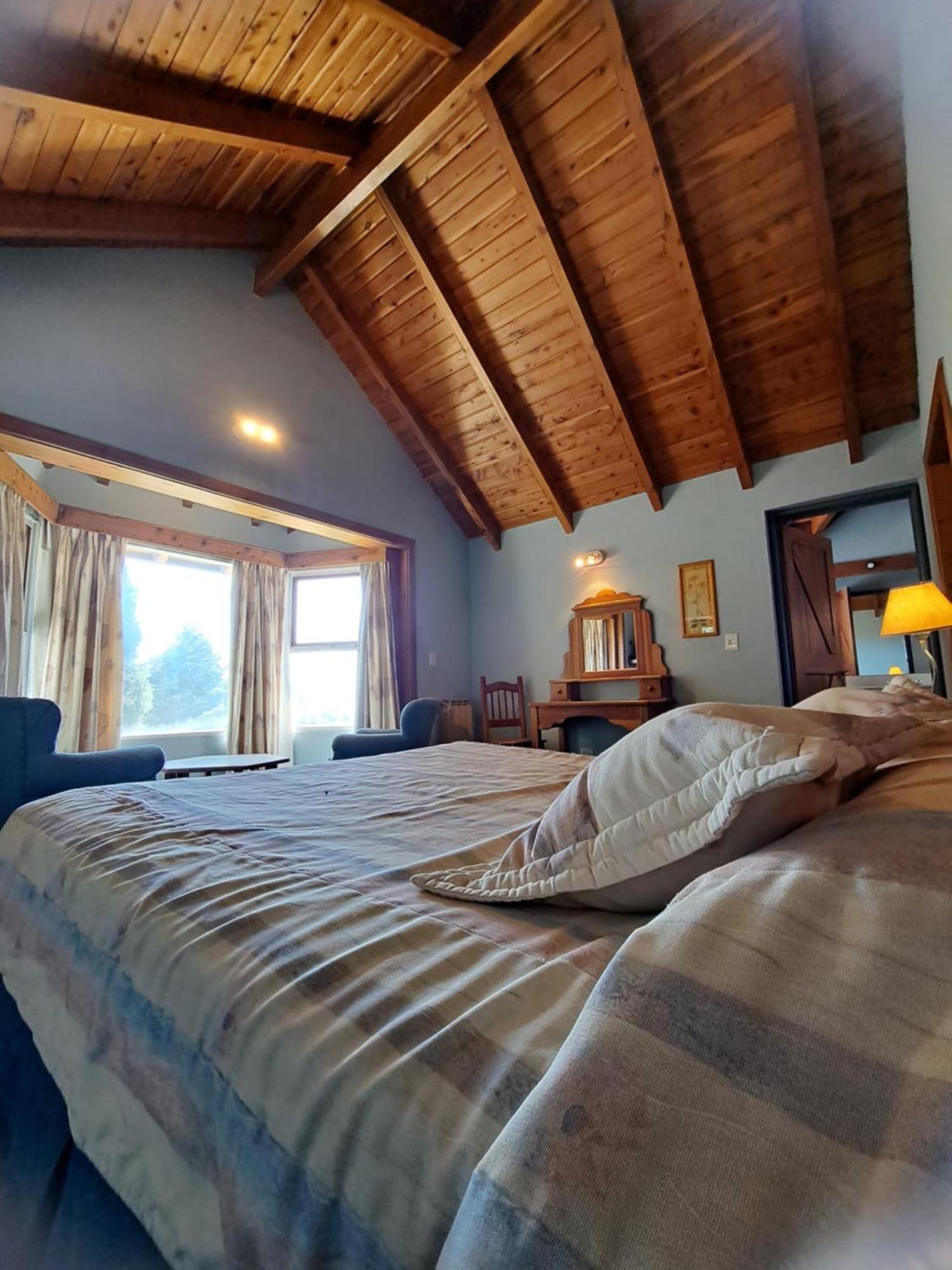 Aparthotel Rupu Pehuen à San Carlos de Bariloche Extérieur photo