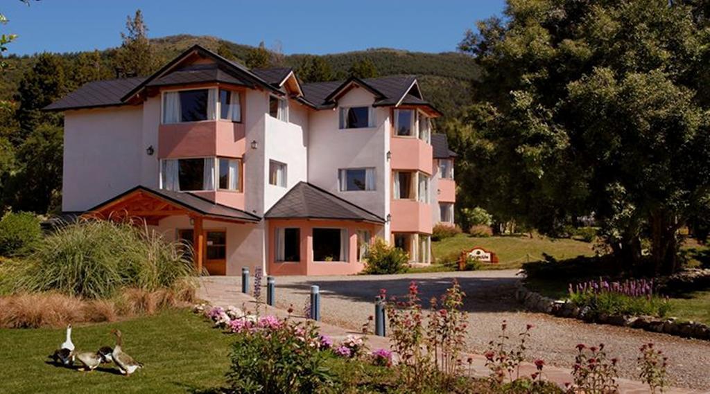 Aparthotel Rupu Pehuen à San Carlos de Bariloche Extérieur photo